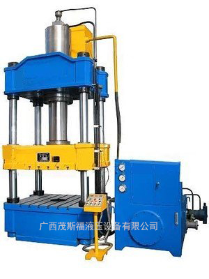 萬(wàn)能液壓機(jī)